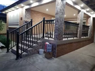 Aluminium balustrade