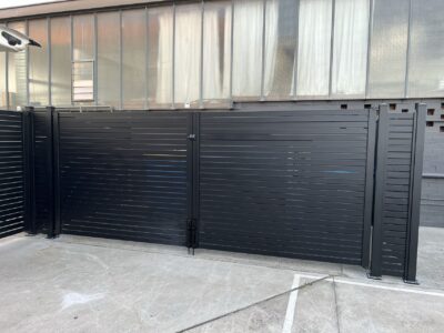 Double swing gate